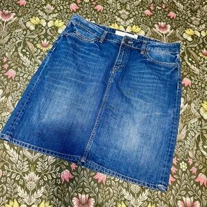 H&M L.O.G.G. Classic Blue Denim Mini Skirt
